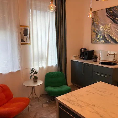 Apartment Midnight Loft *